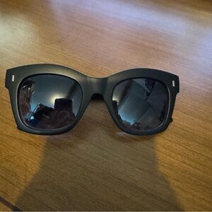 Steve Madden Black Sunglasses